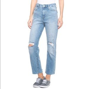 ❗️NWT❗️True Religion Starr Bite Out Hem Jeans